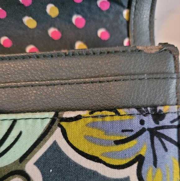 Vera Bradley Lily Floral Polka Dot Yellow Pink Multi Pocket Wallet - Picture 4 of 15